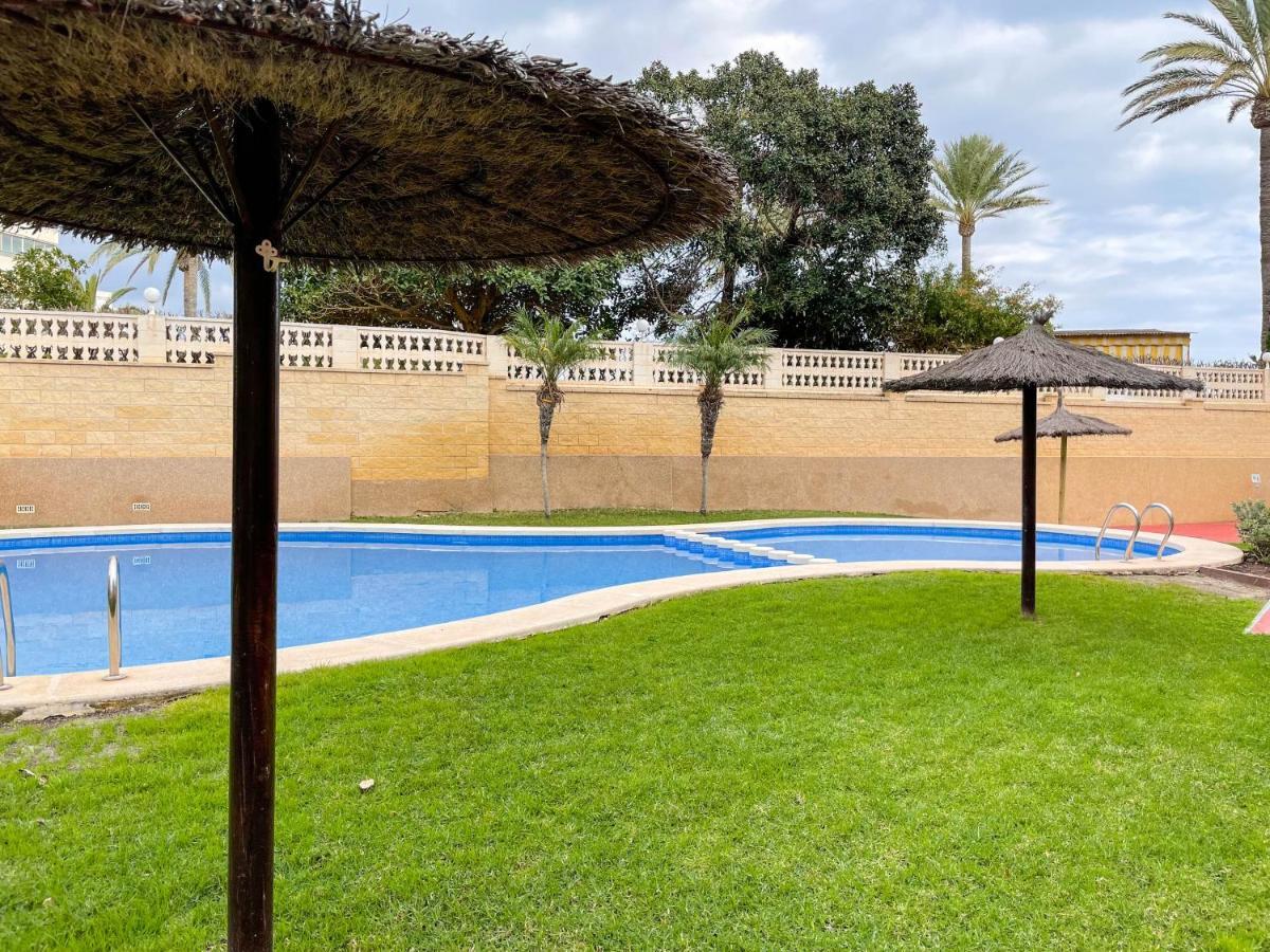 Apartamento Con Gran Patio A 1 Min De La Playa El Campello Eksteriør billede